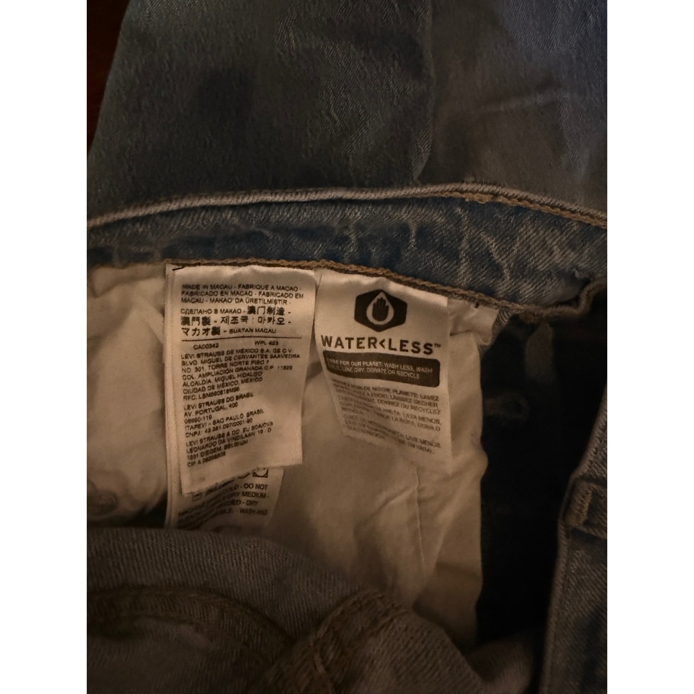 Levis Ribcage Straight Ankle Jeans Womens 26 Light Wash Distressed - Picture 6 of 8